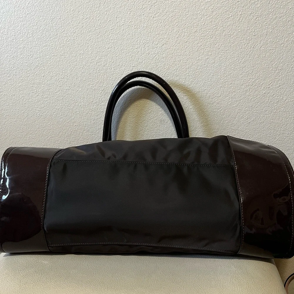 Tory Burch World Drive Black and Brown Leopard Heart Tote